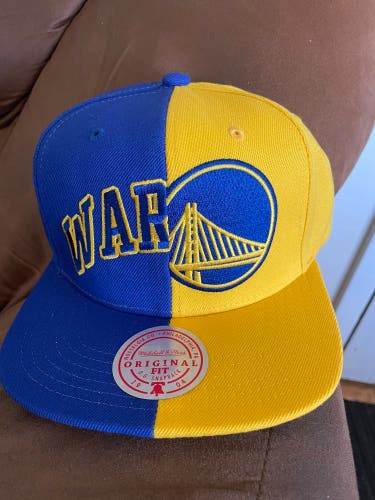 Golden State Warriors Mitchell & Ness NBA SnapBack Hat