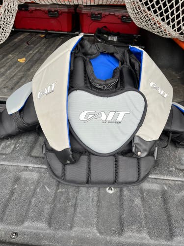 Box Lacrosse Gait uppers chest goalie