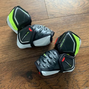 NEW  SIZE JR M Bauer Vapor Hyperlite Elbow Pads