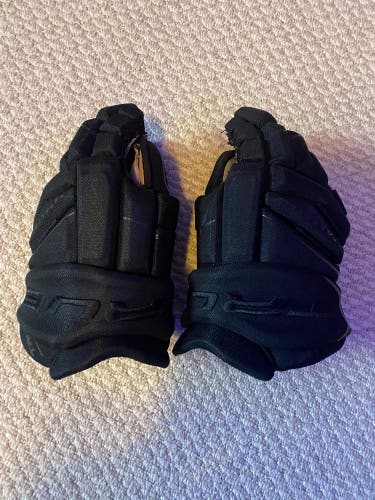 True 13"  Catalyst 9X Gloves