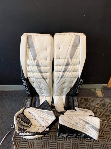 CCM E-Flex 4 Goalie Leg Pads 34+2