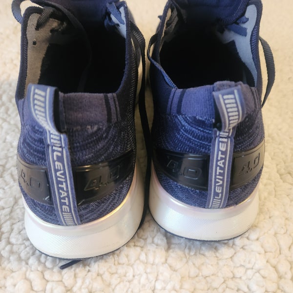 Brooks Levitate 4.0 Blue  Adult Unisex Size 12 (Women's 13). Ran in once outside.
