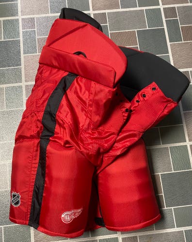 Detroit Red Wings Reverse Retro 2.0 Hockey Pants- Bauer Nexus