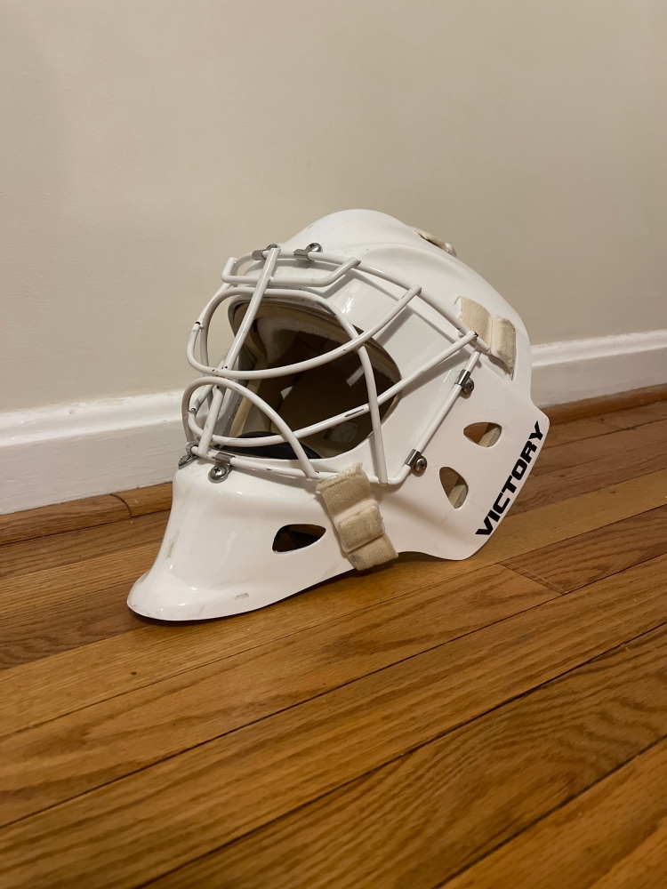 Victory Hockey Goalie Helmet