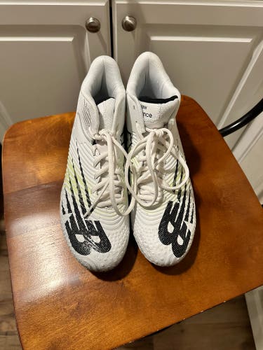 White New Size 8.0 (Women's 9.0) Mid Top Rush