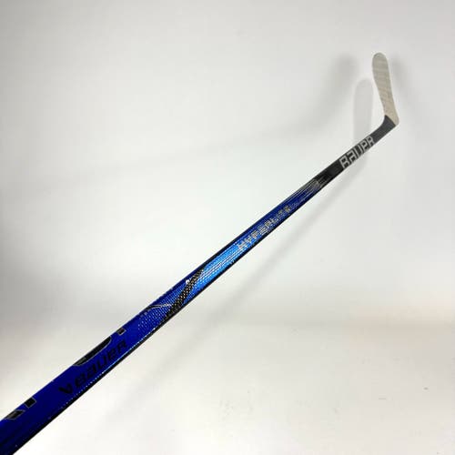 Repaired Left Handed Blue Bauer Hyperlite 2 | 77 Flex | Grip | P28 Curve | Grip | #Q617