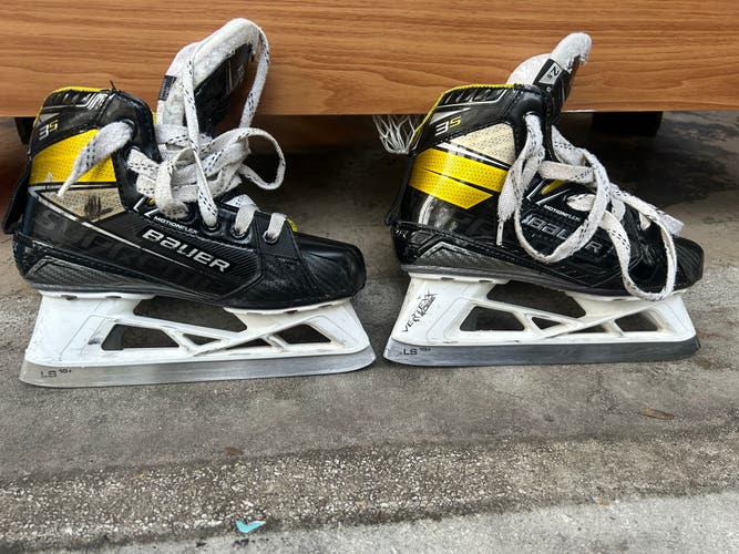 Used Bauer  Size 2.5 Hockey Goalie Skates