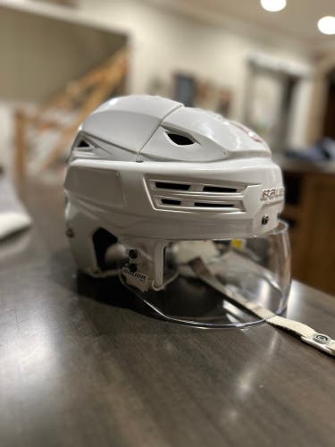 Bauer Re-Akt 200 Helmet White