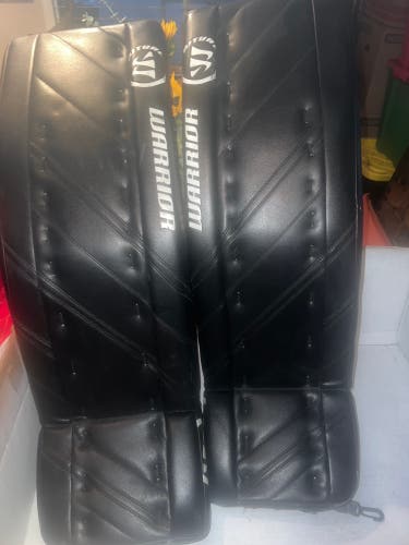 Used 34" Warrior Ritual G4 Pro Goalie Leg Pads