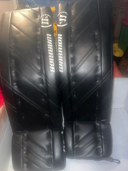 Used 34" Warrior Ritual G4 Pro Goalie Leg Pads