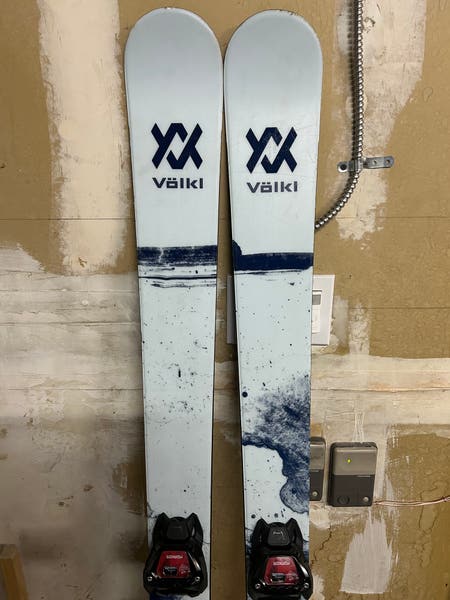 Volkl Revolt 95 181cm W/ Marker griffon 13 GW Binding