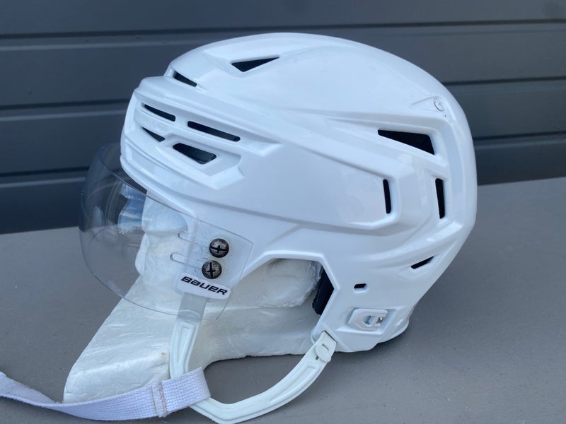 Bauer Re-Akt 150 Pro Stock Hockey Helmet Bauer Visor Combo Large White 8142