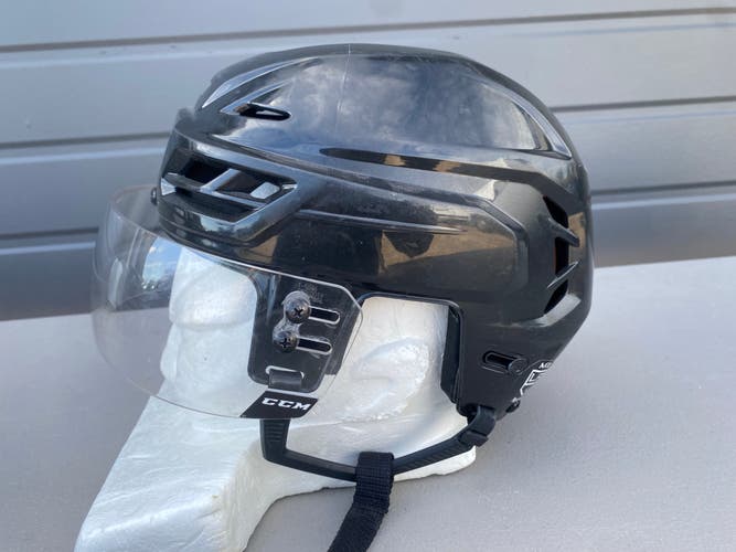 CCM Tacks 710 Pro Stock Hockey Helmet CCM Visor Combo Small Black 8138