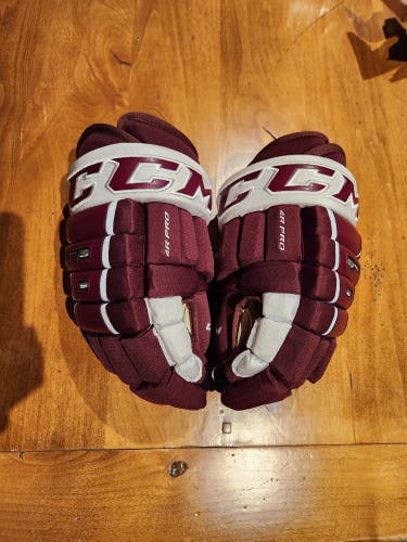 New CCM Tacks 4 Roll Pro Gloves 15"