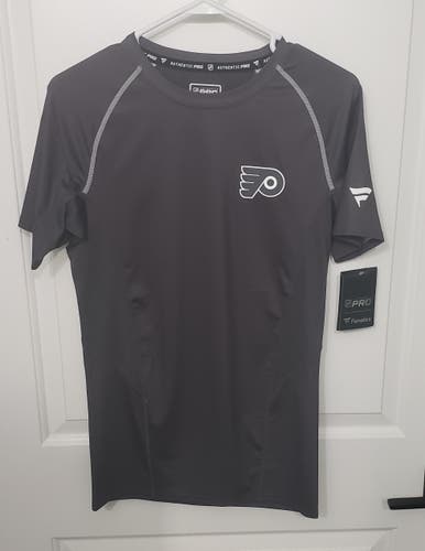 Flyers short sleeve Gray New Large Men's Compression
