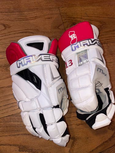 New Rutgers 2023 Maverik Max Large Gloves