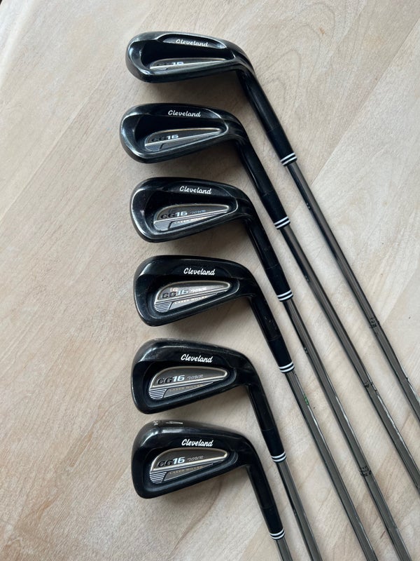 Men's Used Cleveland Right Handed CG16 Tour Black Pearl Wedge Set (Missing the 7)