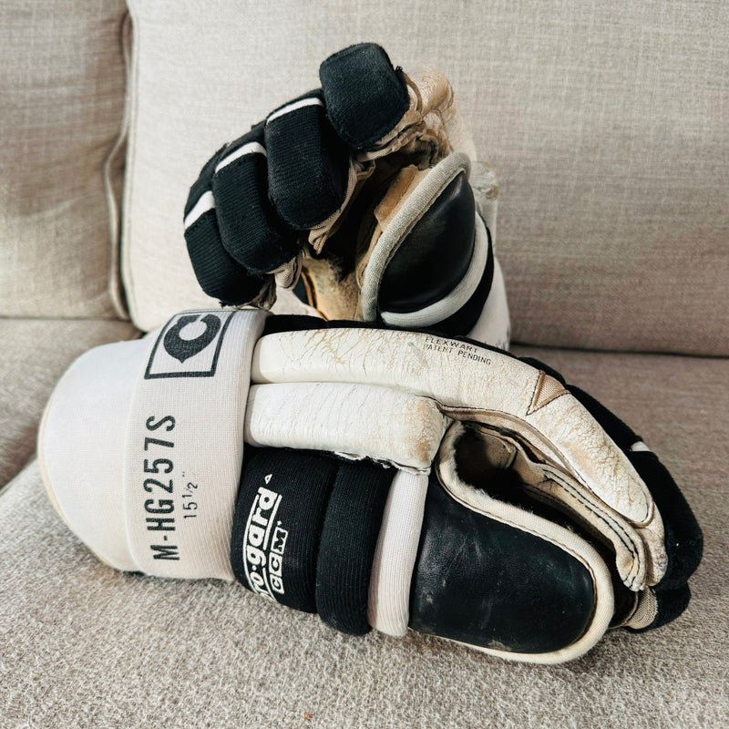 Vintage CCM PRO Super Gloves 15.5”