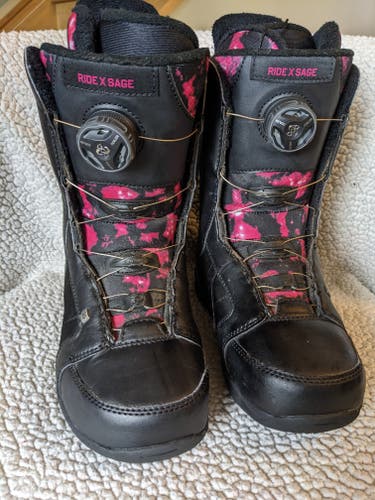 Used Size 6.0 (Women's 7.0) Intuition Ride Sage BOA Snowboard Boots