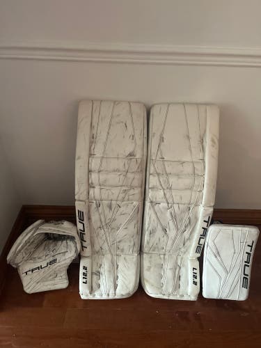 36" Full Right L12.2 Goalie Full Set