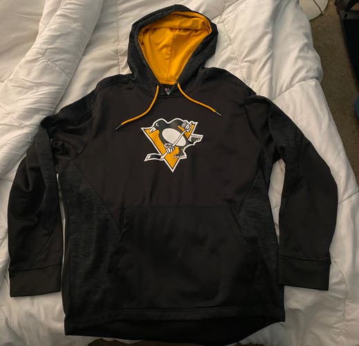Pittsburgh Penguins Majestic Hoodie Size L