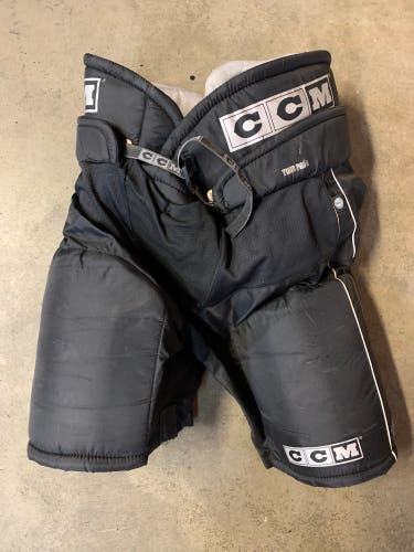 CCM pants XL