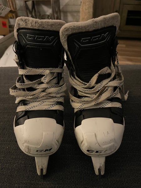 Used CCM Regular Width Size 1 Tacks 9060 Hockey Goalie Skates