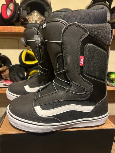 Used Size 9.5 (Women's 10.5) Vans Snowboard Boots