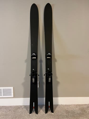 Season Forma 183cm with Marker Griffon 13 2023 bindings