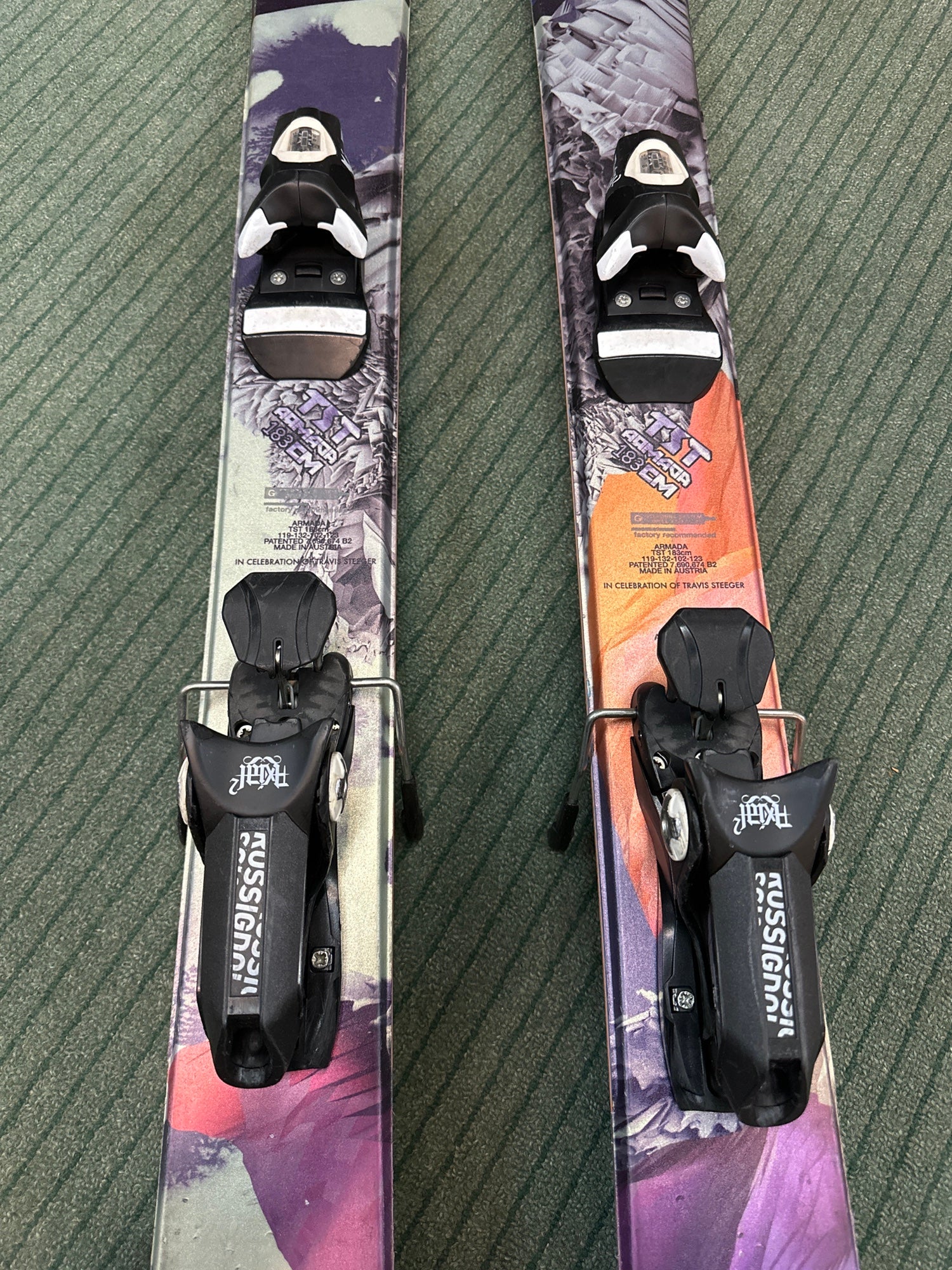 TST Armada 183cm Bindings Skis Ski - 0 w⁄ Rossignol Axial 1