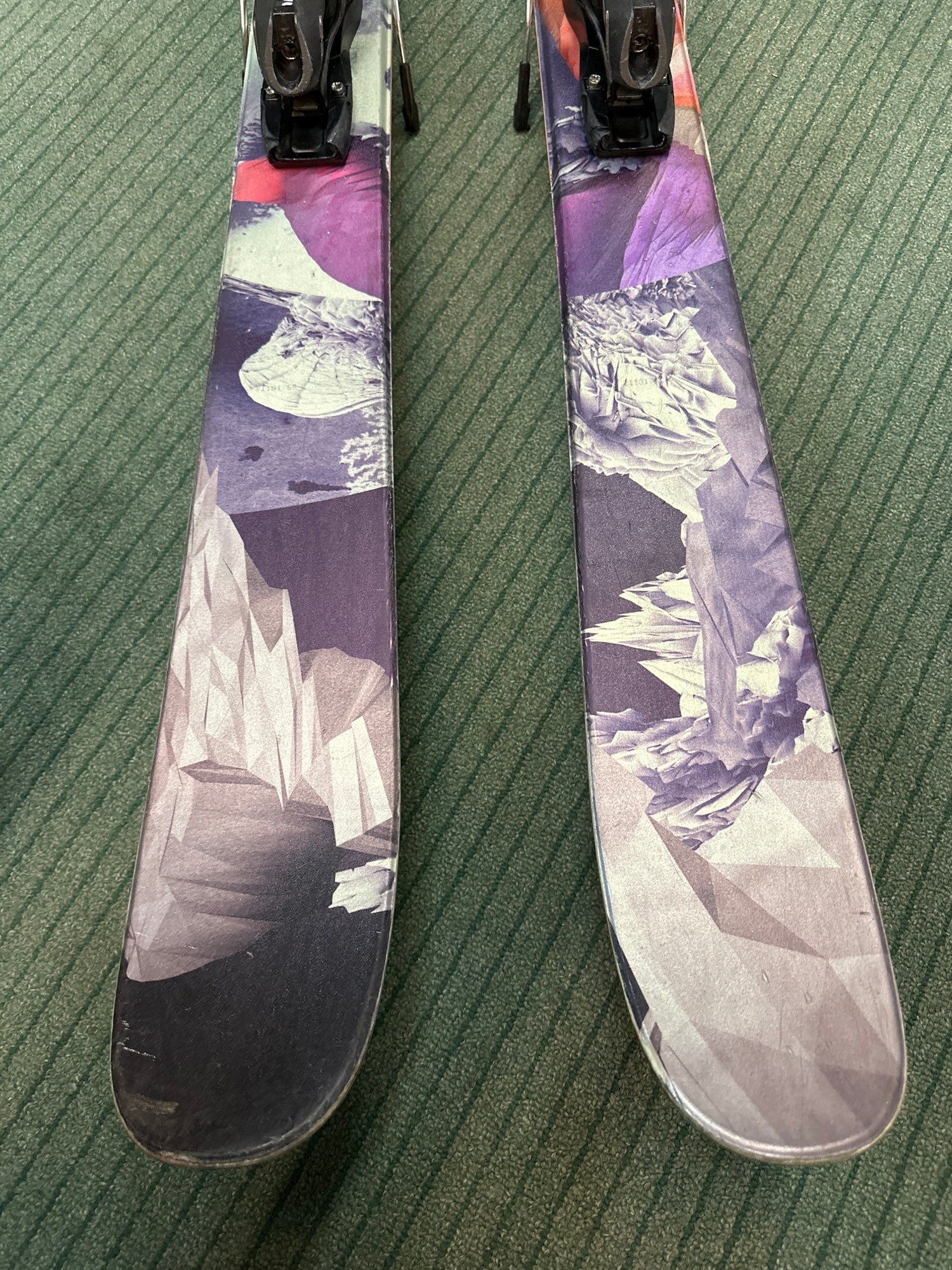 ARMADA TST 183cm / MERKER ツアビン/POMOCAシール ARMADA TST 183cm / MERKER ツアビン/POMOCAシール Armada TST Ski
