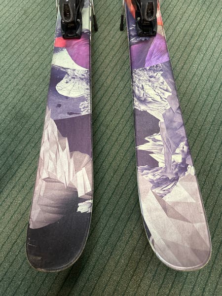 スキー板　ARMADA TST 183cm 183cm Armada TST 102 Skis w/ Rossignol Axial 12 Bindings