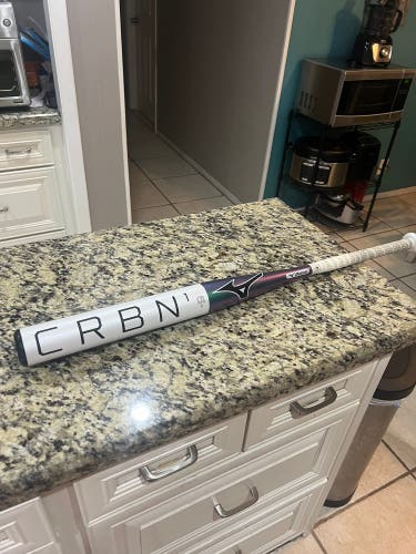 Used 2023 Mizuno (-9) 25 oz 34" Carbon Bat