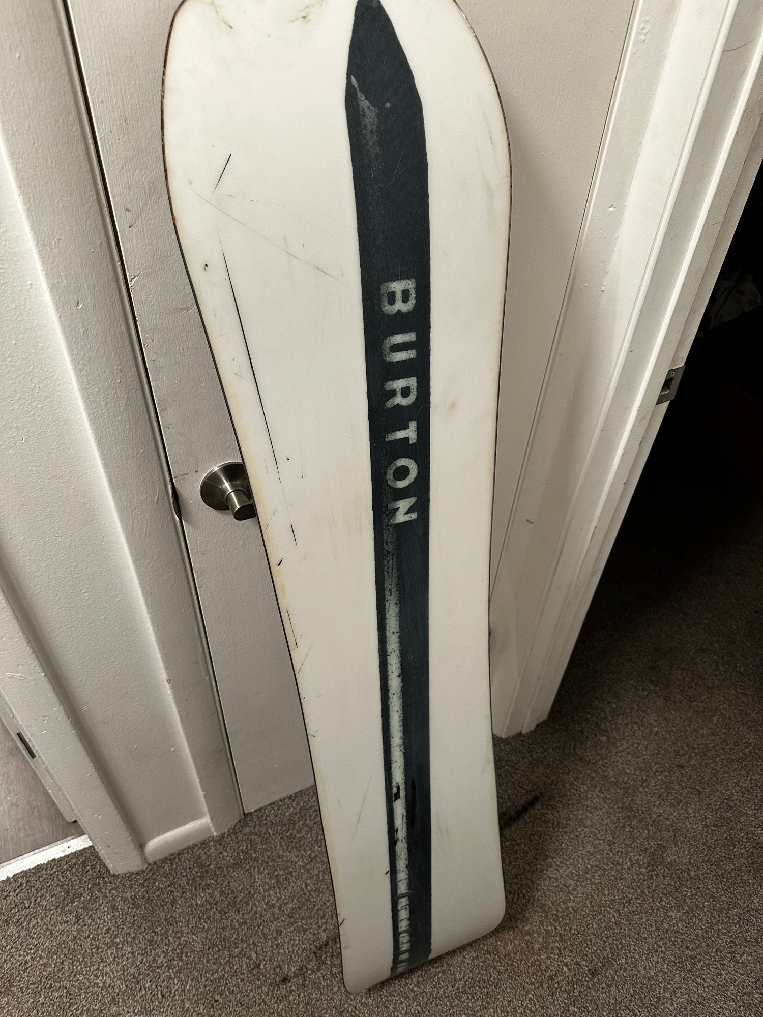 2019 Burton Name Dropper 154 | SidelineSwap