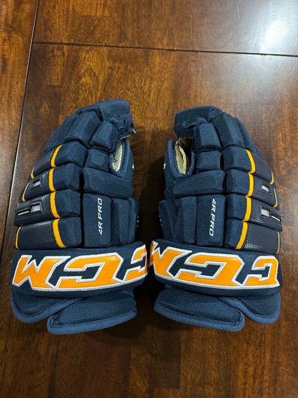 CCM 14" Pro Stock 4R Pro2 Gloves