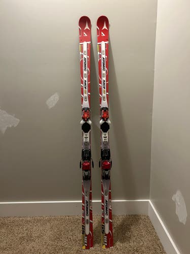 Used 2016 Racing With Bindings Max Din 18 Skis