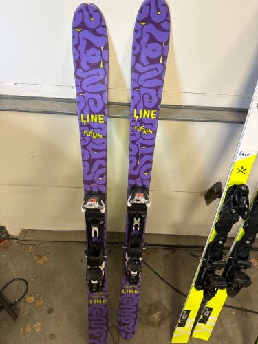 Used 2022 145 cm With Bindings Max Din 10 Ruckus  Skis