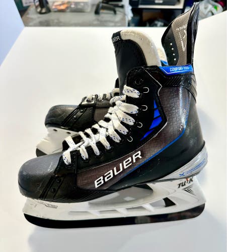 Bauer Vapor Hyperlite Pro Stock sz 8.75 Brayden Schenn St. Louis Blues