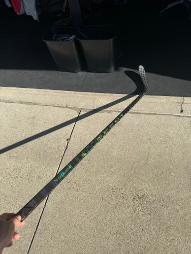 Senior Left Hand P28 Ag5nt Hockey Stick