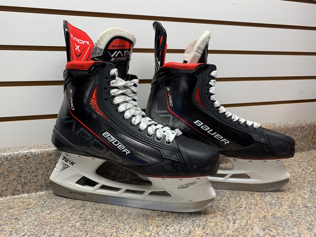 Used Bauer Vapor 3X Pro Hockey Skates 11.5