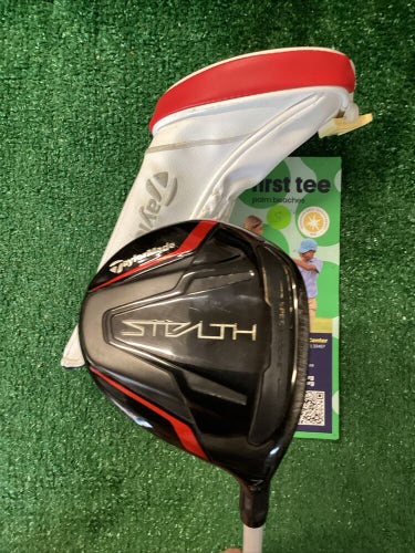 TaylorMade Stealth Fairway 7 Wood 21* With Ladies Graphite Shaft