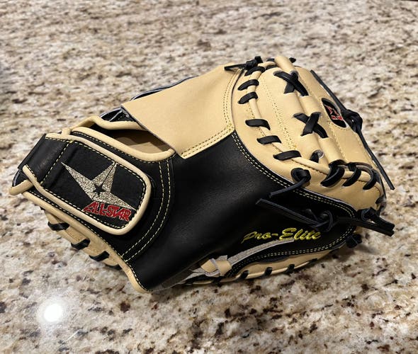 NEW All-Star CM3000SBT 33.5” Catcher’s Mitt