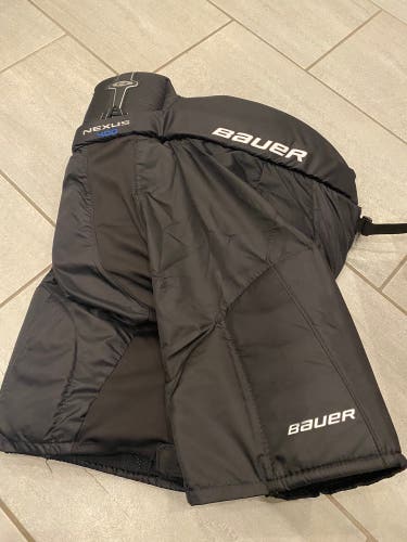 Senior Small Bauer Nexus 400 Hockey Pants