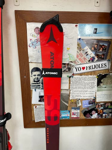 Used Men's 2023 Atomic 167 cm Racing Redster S9 Skis with plates but Without Bindings Max Din 20
