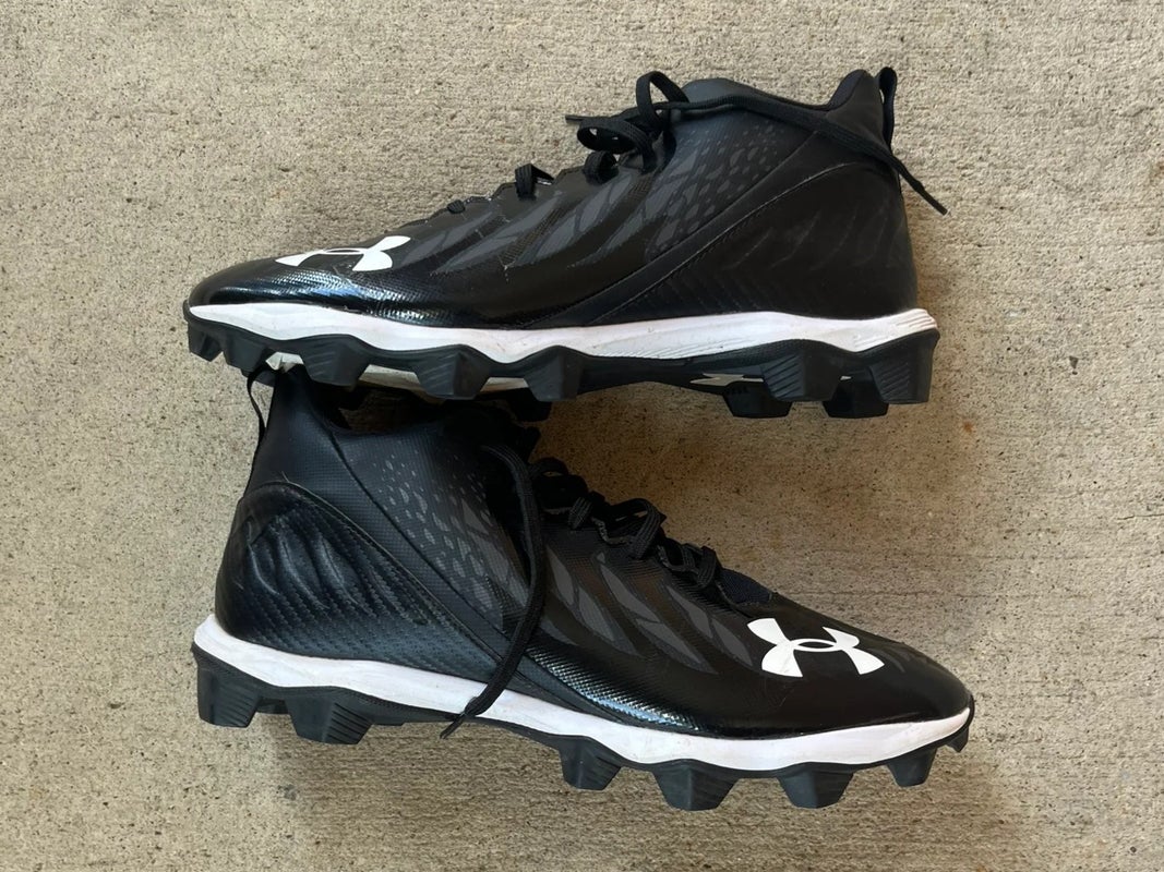 Used Men's 10.5 Wide (W 11.5) Molded Under Armour Cleat Height Cleats