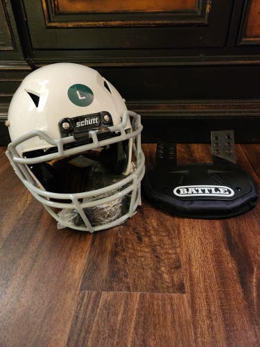 BRAND NEW - Schutt Youth Large A11 Footba Helmet