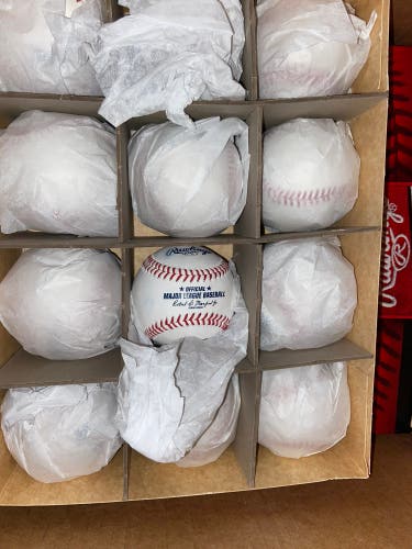 MLB baseball 1 Dozen