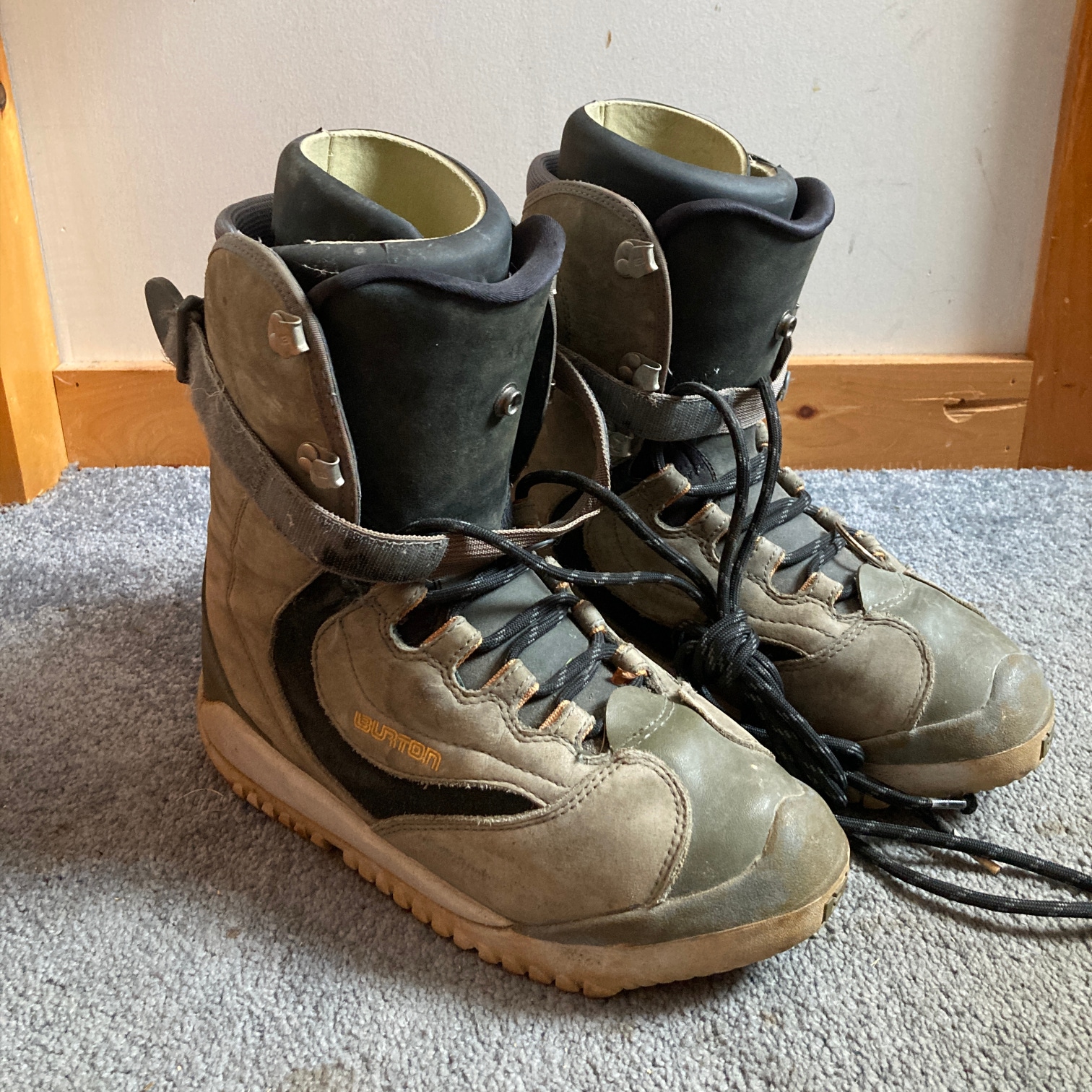 Burton Snowboard Boots -  Women's Size 7.0