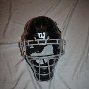 Wilson WTA4602 Baseball Catcher's Mask