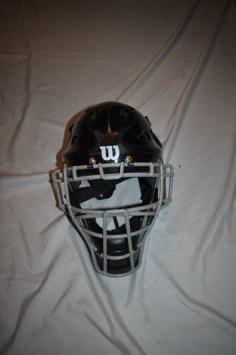 Wilson WTA4602 Baseball Catcher's Mask